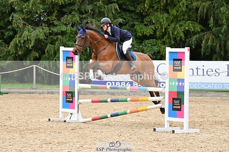 230930-172640-01655 - Cls 9 1m Club