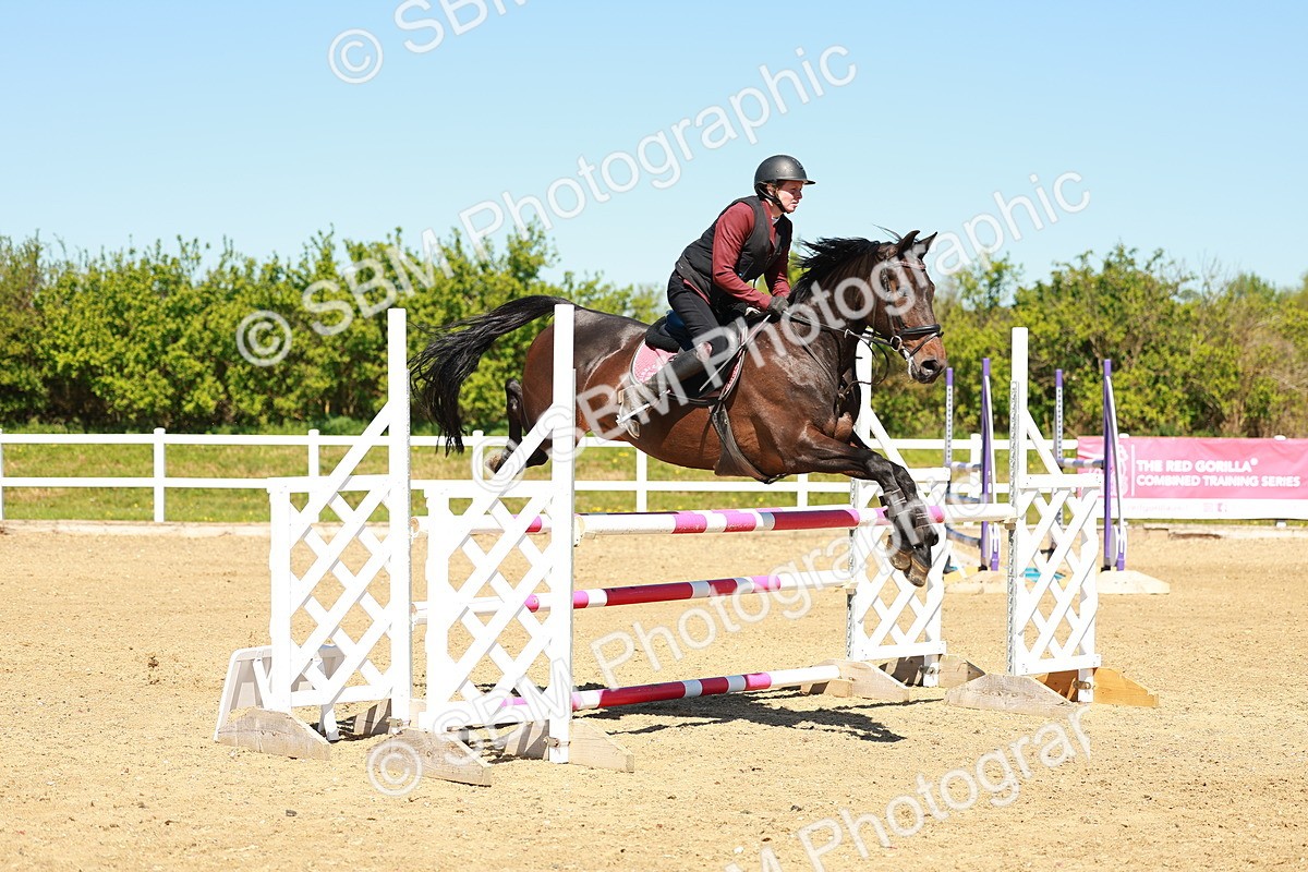 SBM_001336 - Class 4 - Senior Newcomers 1.10m