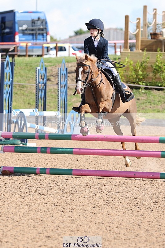 240714A-092452-01549 - Cls 1&2 128cm 10yrs & 70cm Open