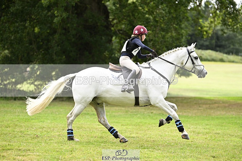 240825X-155813-36142 - 80cm XC 15.30 to 16.30