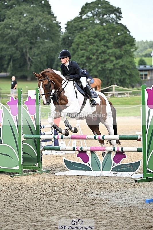 240818-092728-03396 - Cls 8A Snr British Novice