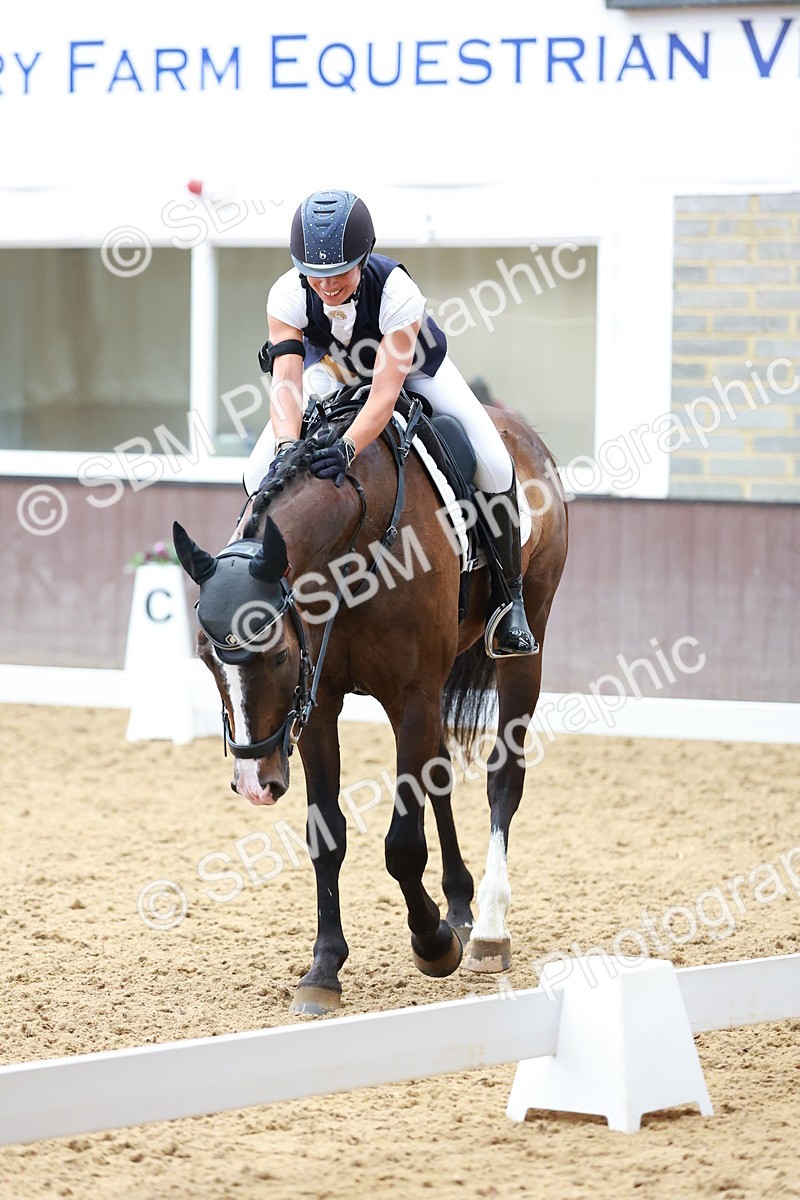 SBM_003859 - Para PYO Warm Up