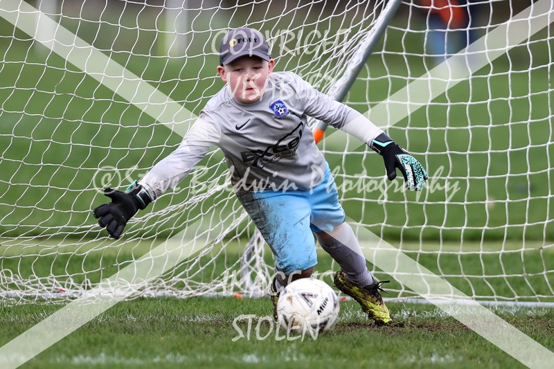1DX30710 - 2026-03-01  FC Abbey Meads U11 Grey V Hungerford Town Juniors U11 Gladiators
