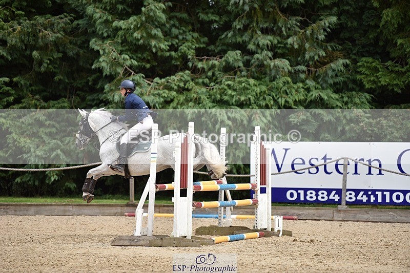 240802-140618-06388 - 90cm Round 2