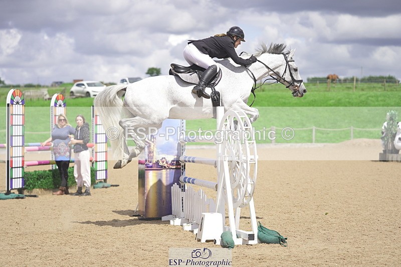 230806A-140604-02389 - Cls 15 National 1.30m and 1.40m