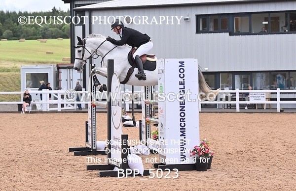 BPP_5023 - CLASS 7 THURS Redpost Equestrian Senior Foxhunter/1.20m Open