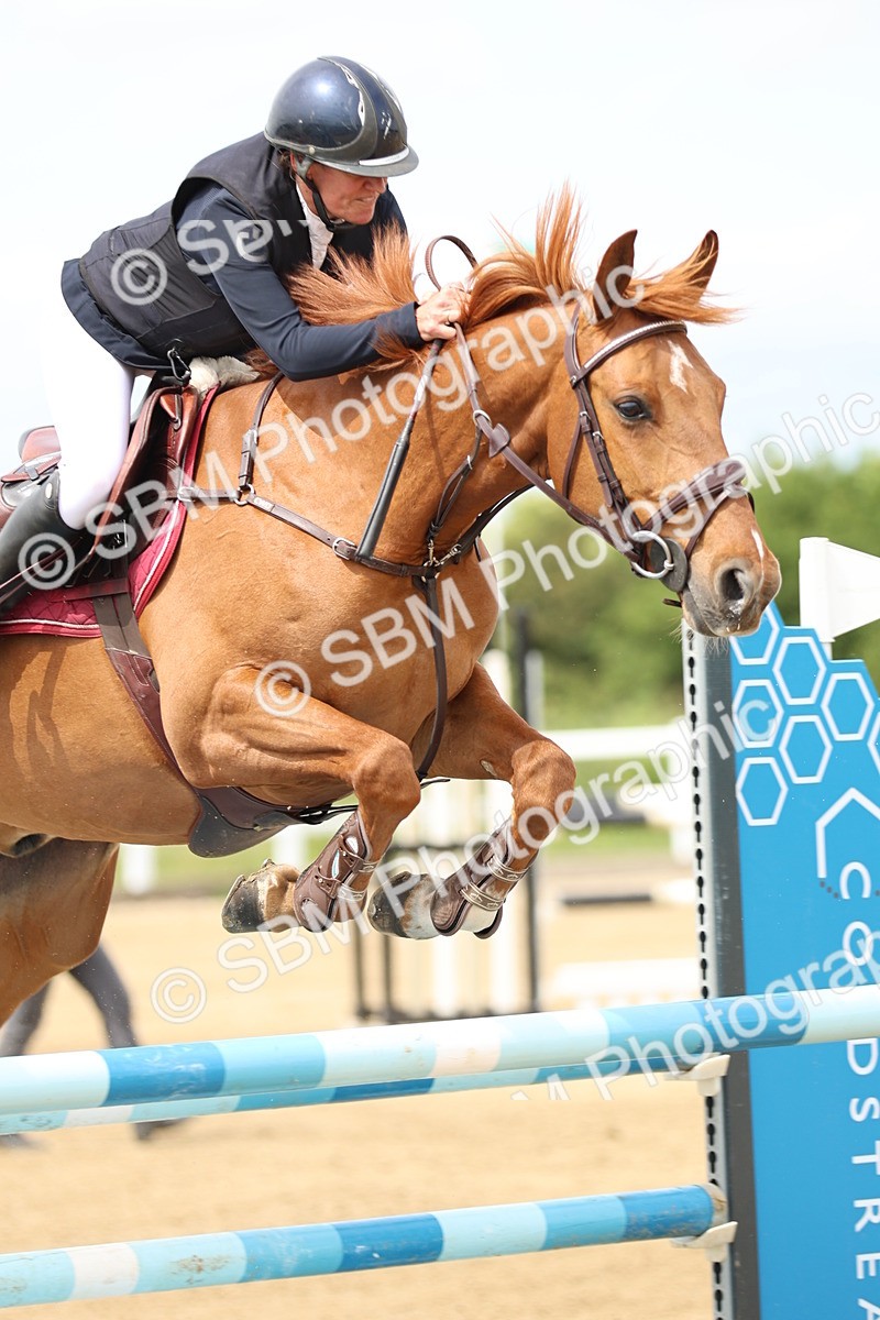 SBM_000976 - Class 4 - Senior Newcomers - 1.10m