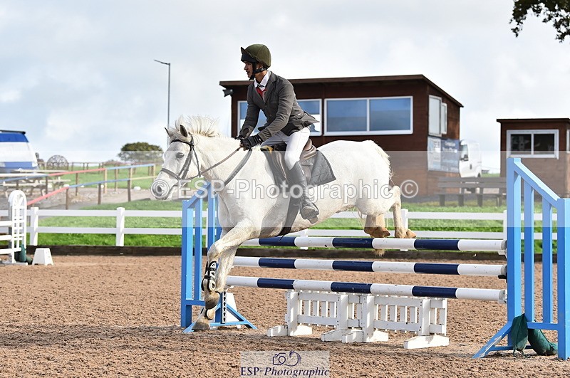 231029A-113000-03057 - Pony Newcomers & 1m Open