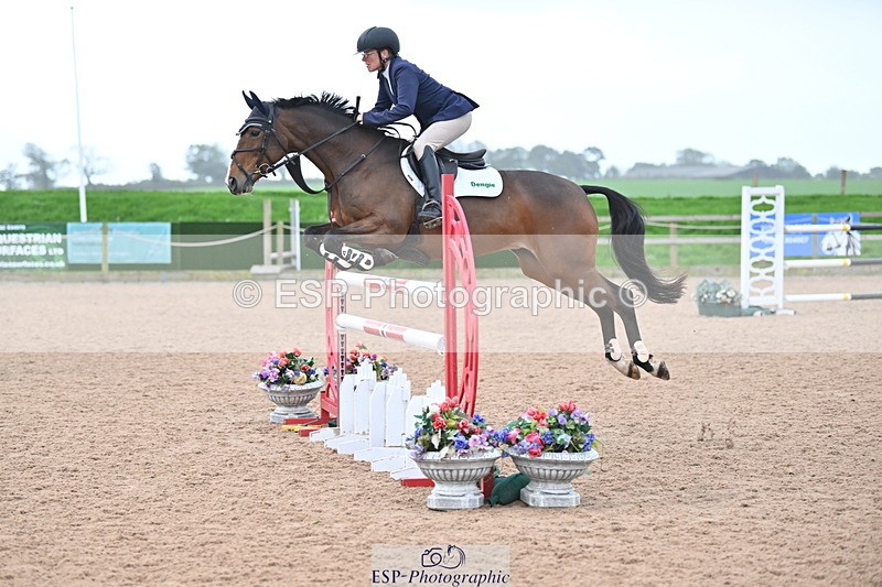 231013A-151257-02949 - Cls 9 Foxhunter & 1.20m Open