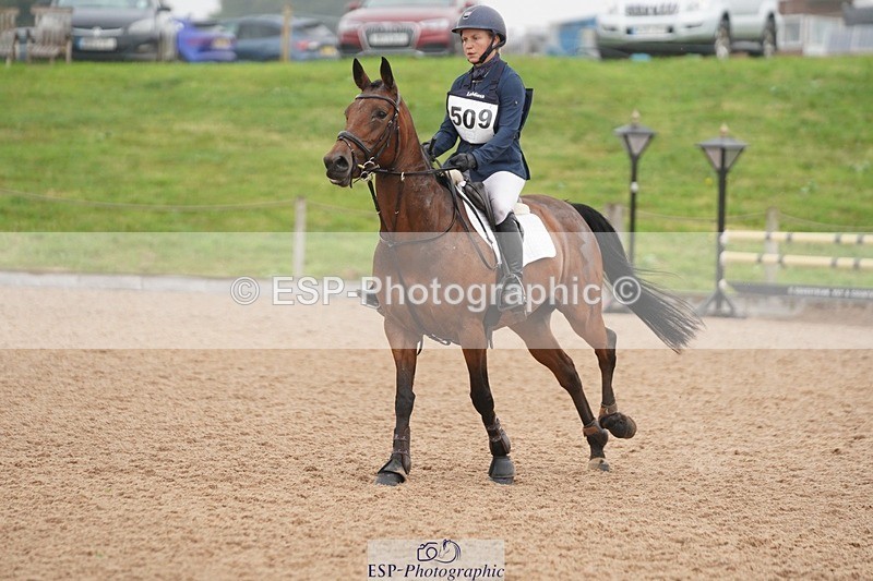 240901A-141756-09989 - 509-Sophie.Walker-HEARSAY.CHITCHAT