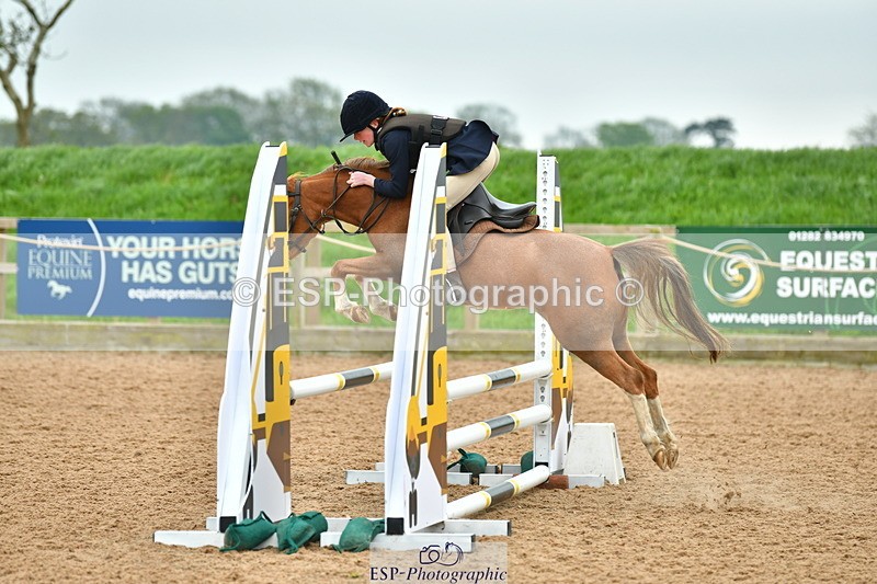 230513A-090559-00023 - Cls 11 Stepping Stones 128+138cm