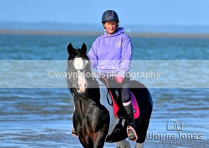 WJ7_2748_1 - Kellie & Churchill ... do Hayling Island 25-08-24