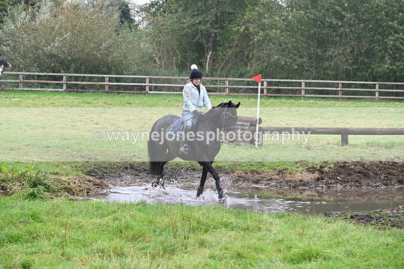 WJ6_9541 - Time at Photographer 14:46 to 14:57