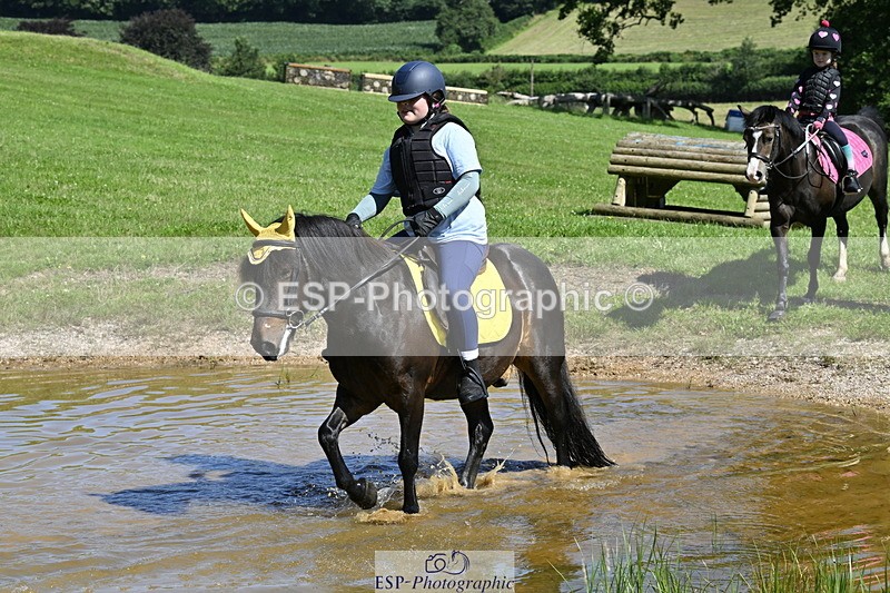 240728B-105947-00817 - Theo's Group XC