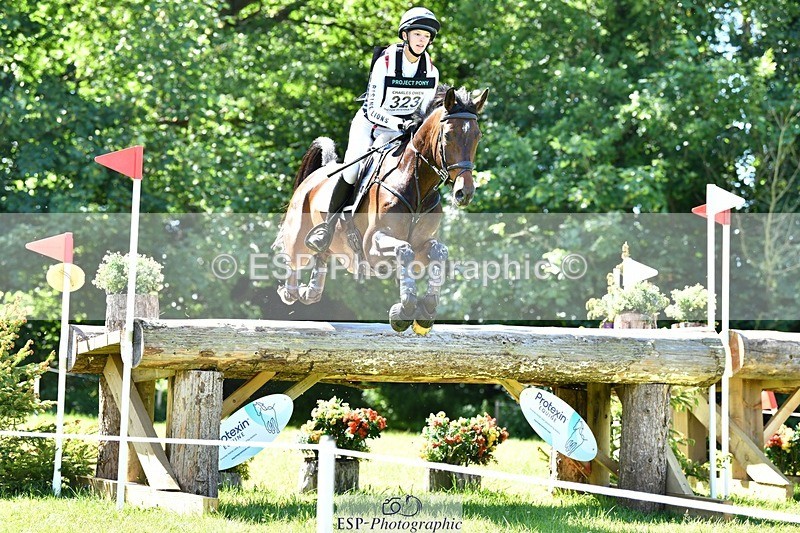 260530A-111333-13053 - C-323-Elizabeth.Barratt