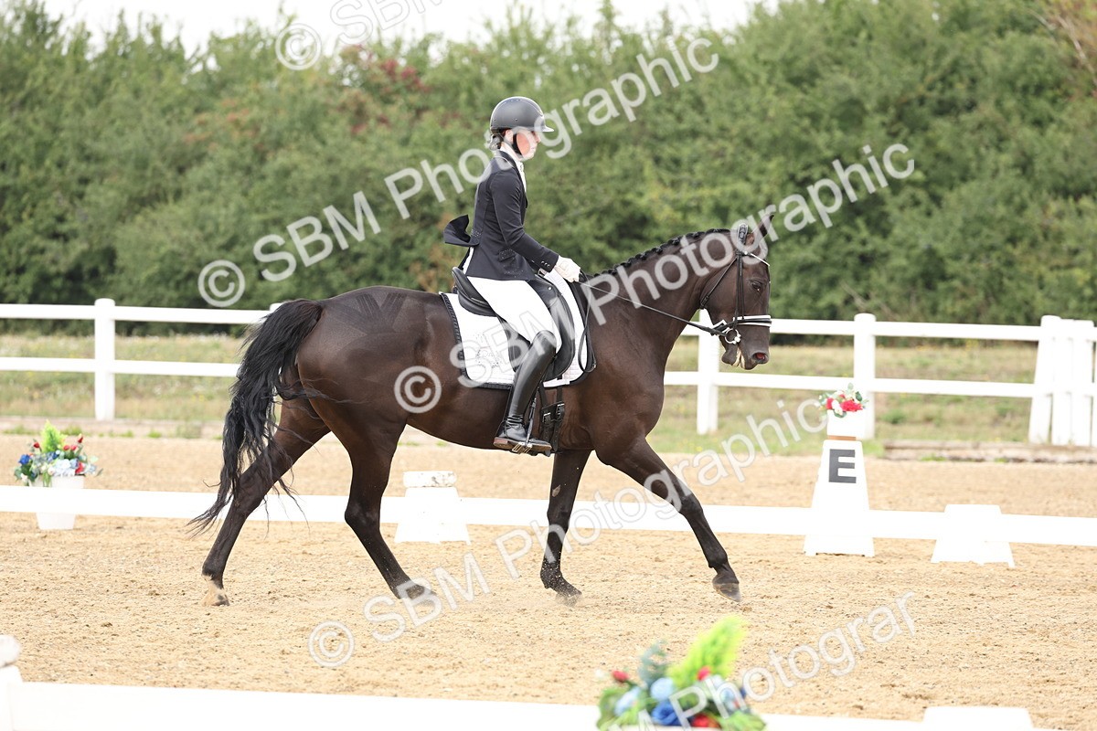 SBM_006288 - Class 6 - novice 6 - 11.50-12.46