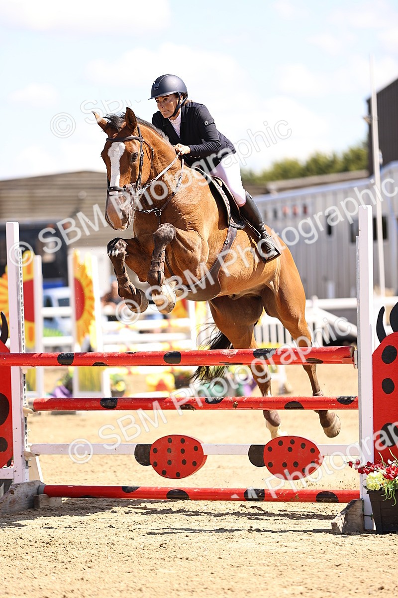 SBM_015038 - Class 15 - Senior Newcomers - 1.10m Open