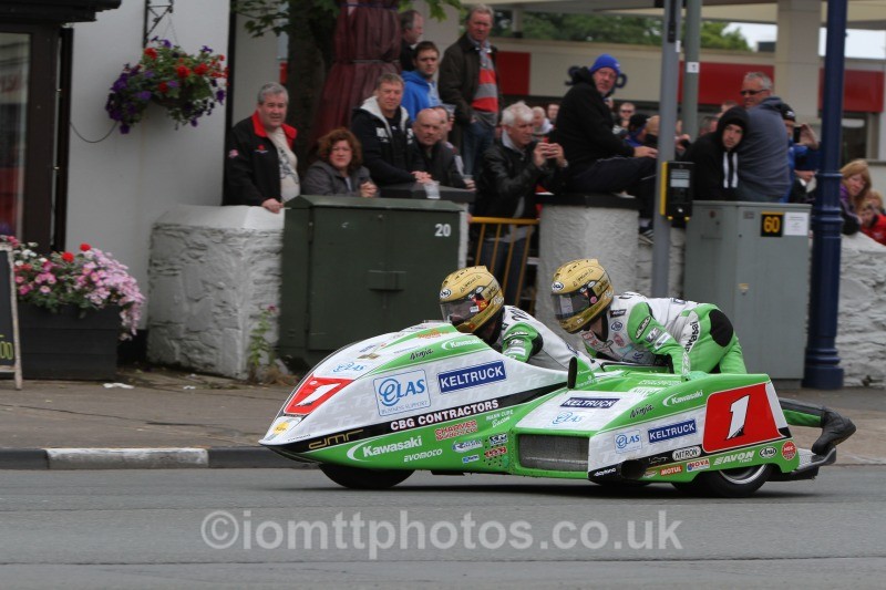 Dave Molyneux & Patrick Farrance 2012 DMR Kawasaki - Sure Sidecar Race 2