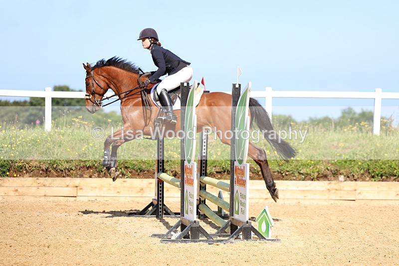 3E7A2571 - Class 2: 70cm Juniors and Seniors