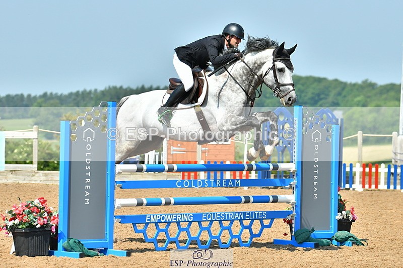 230609A-104208-00151 - Cls 1 Snr 1.05m & 1.10m Open