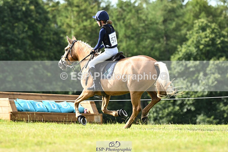 240825X-101512-31031 - 70cm XC 10.00 to 11.00