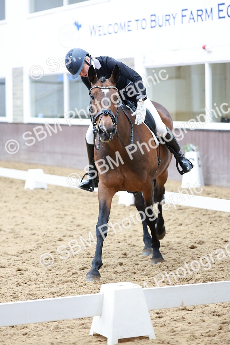 SBM_008381 - Class 6b - Novice 6 - 9.28-10.41