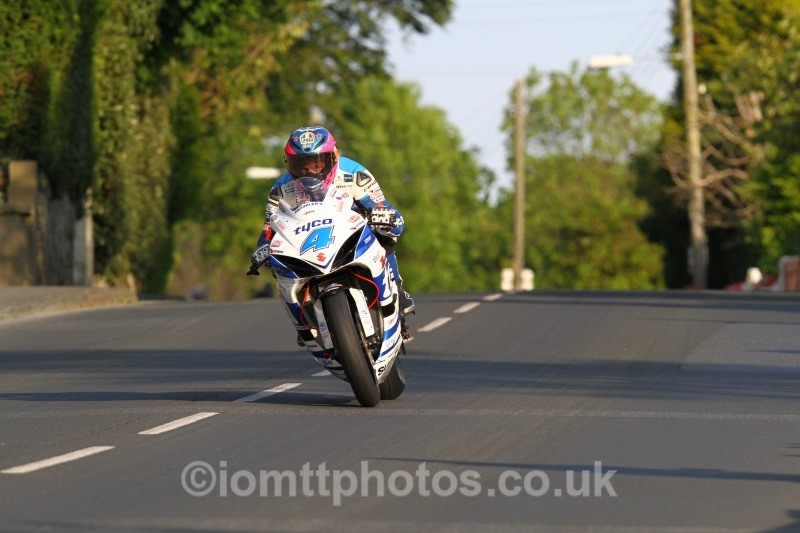 Guy Martin Suzuki / Tyco Suzuki - Tuesday Practice Solos