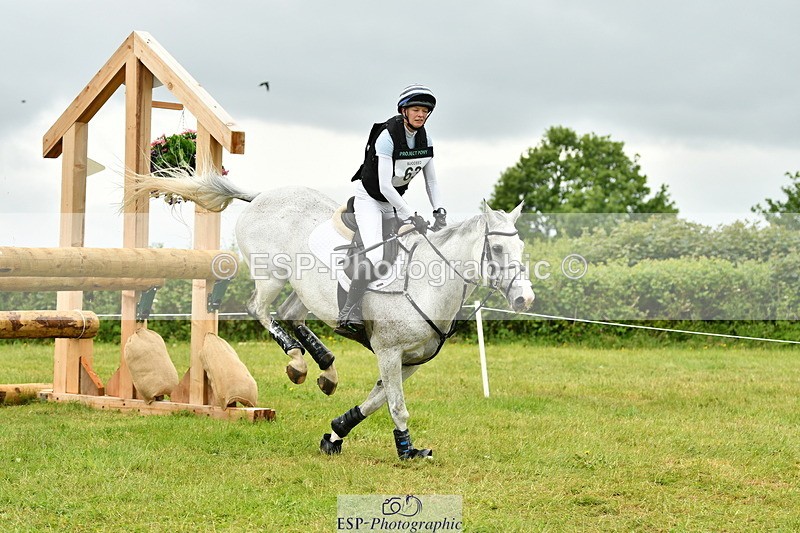 250524A-104638-09212 - A-063-Elizabeth.Barratt-RIDE.FOR.THAIS.CHAMAN.DUMONTCEAU