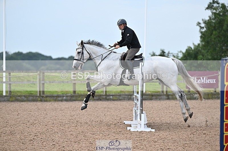 240828A-101114-00030 - Cls 1 Snr British Novice and 90cm Open