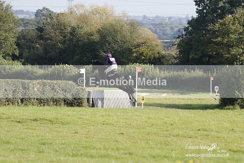  WWHT 171021 3568 - Intermediate Pairs (0.90m)  17/10/21