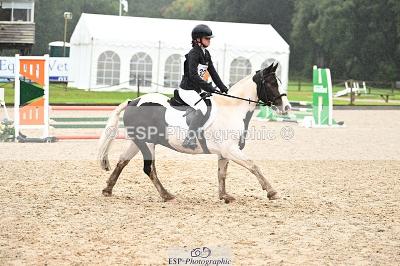 240824X-100512-23519 - 70cm Round 2 9.30 to 10.30