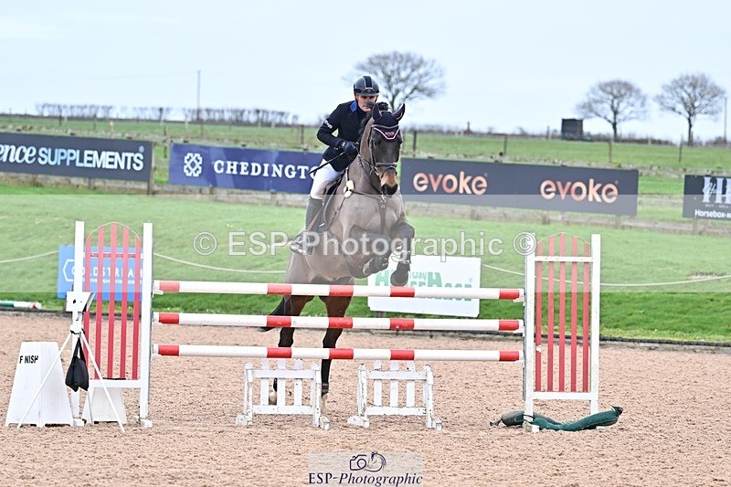 260211-135142-00611 - Cls 5 Foxhunter and 1.20m