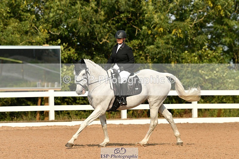 250817-095309-07642 - 179-Kate.WilliamsGhyllwood.April.Moment