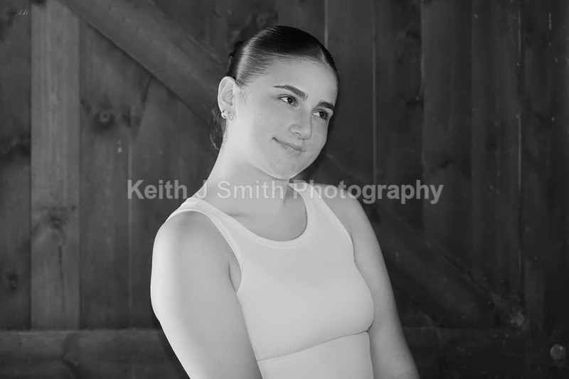 4KJS9445 - Portraiture