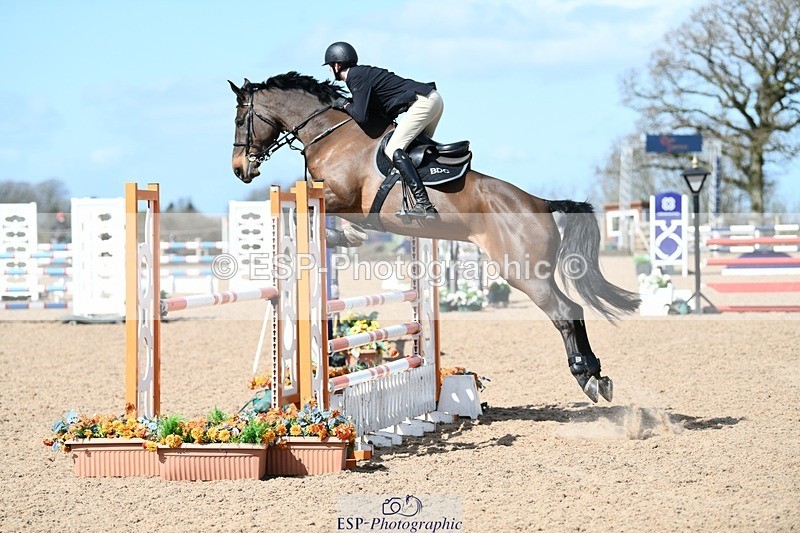 250328-114731-00875 - Cls 2 Snr Newcomers