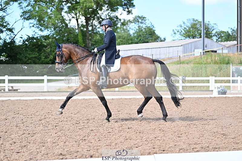 240622A-170025-13037 - Cls 42 BD FEI Intermediate II