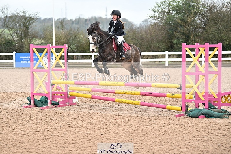 240309A-100723-00024 - Cls 1 Pony Intro 70cm