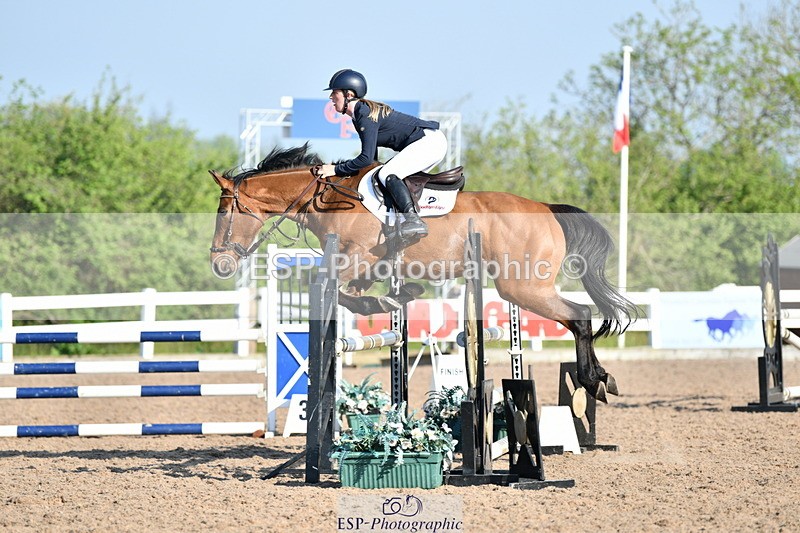 240512A-082238-16830 - Cls 39 British Novice and 90cm Open