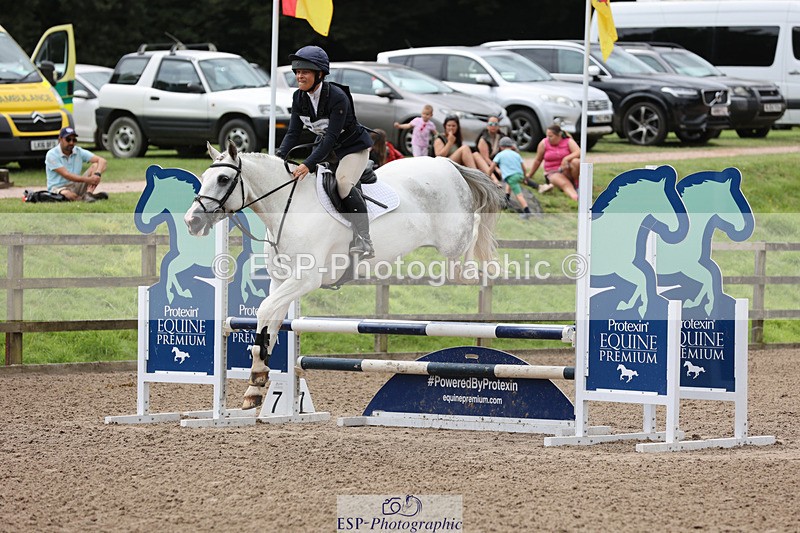 240804-133649-14343 - 558-Demelza_Barnes-GRAGEELAGH_BLUEBELL