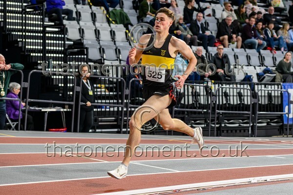 SenInd26-918551 - Track Male Set One