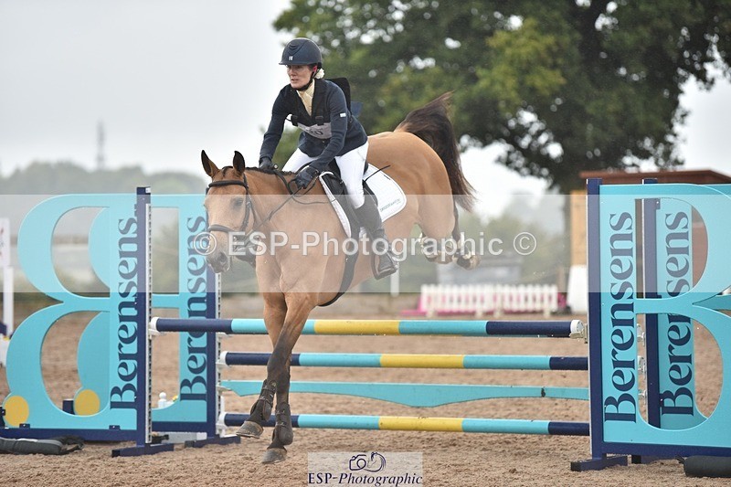 250830-123230-01721 - A-020-Anna.Passmore