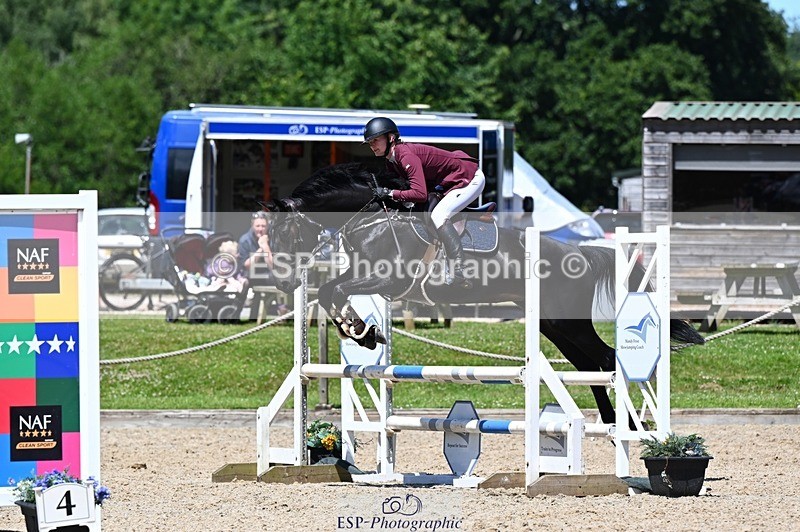 240706-135053-16266 - Cls 37 95cm Amateur Qualifier