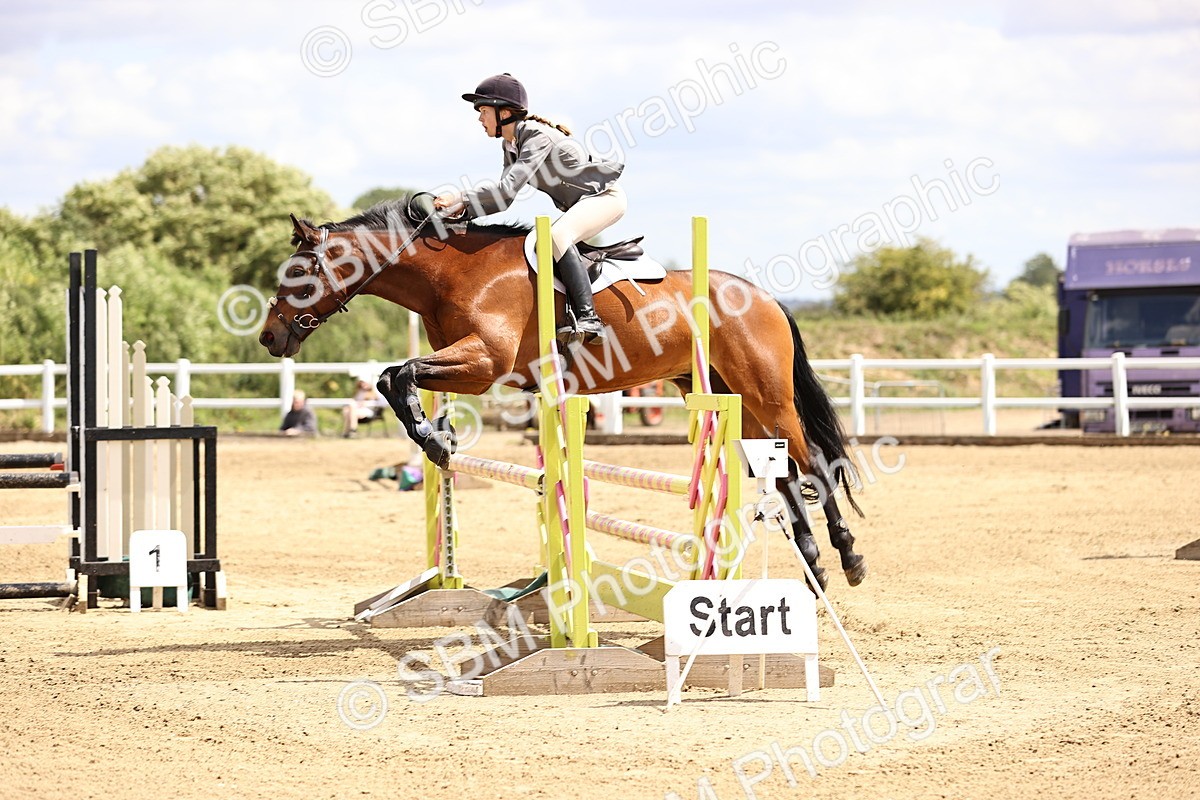 SBM_007989 - Class 3 - 90cm showjumping