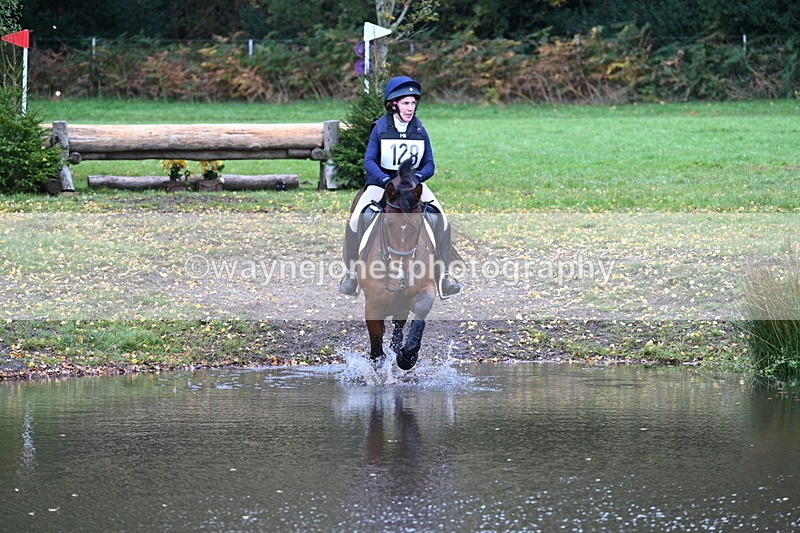 WJ7_3765 - Time 11:37 to 11:48