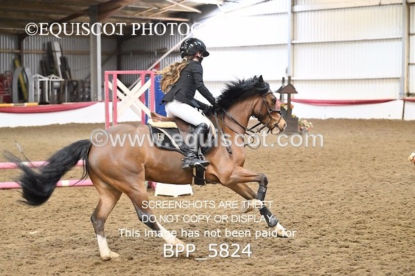 BPP_5824 - CLASS 3 PONY 40CM FINAL