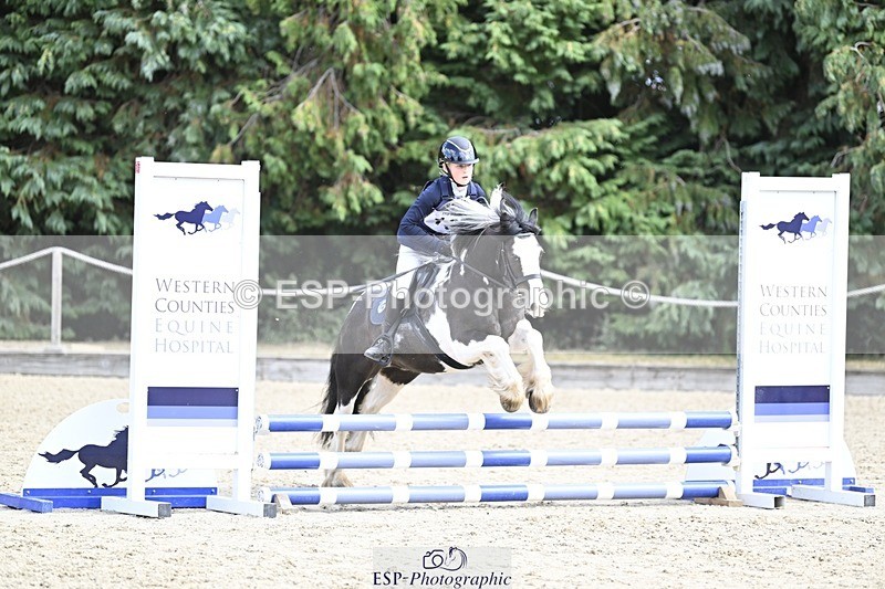 250821A-133055-16213 - WC Round 2 13.00 to 14.00