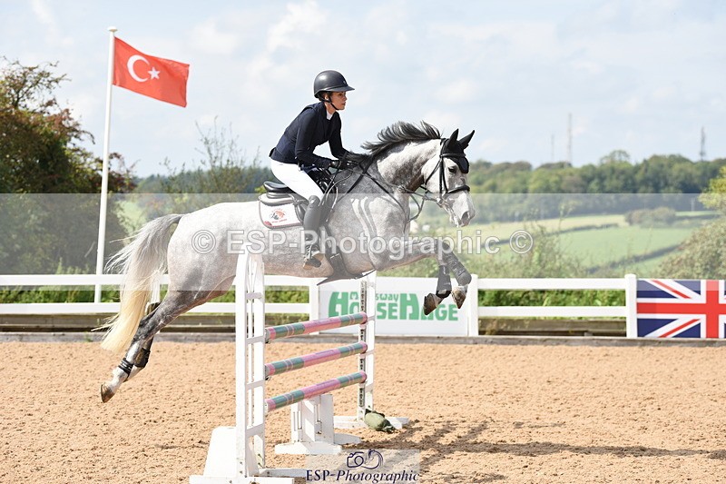 230915A-130614-00435 - Cls 11 Snr Discovery & 1m Open