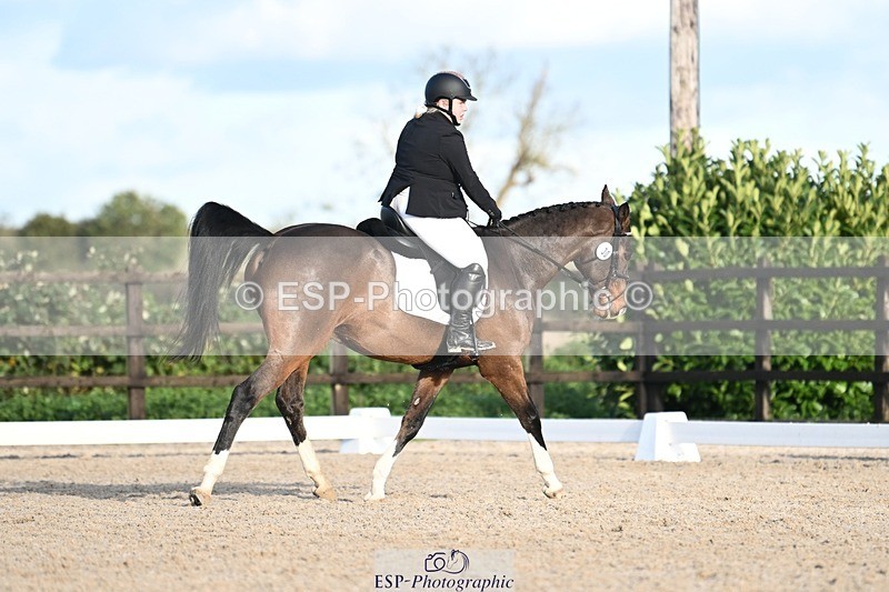 231105-143459-02411 - Cls 5 Novice 27 Start to 15.30 break