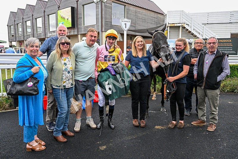 170826-Race 6-Black Storm-5675 - Race 6 16.45pm Racing Again 26th August Handicap