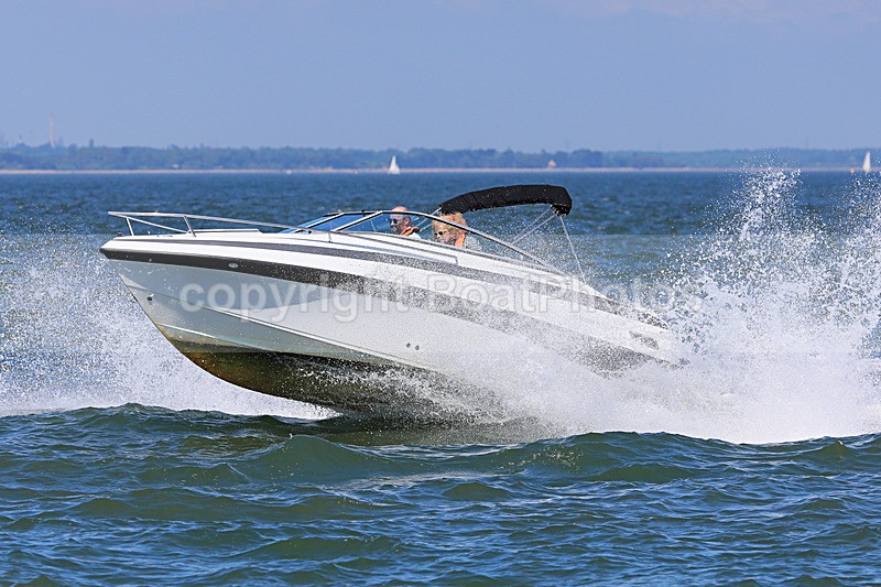 180527 UNNAMED - CROWNLINE 220 1Y3A2092 - Motorboats - Open